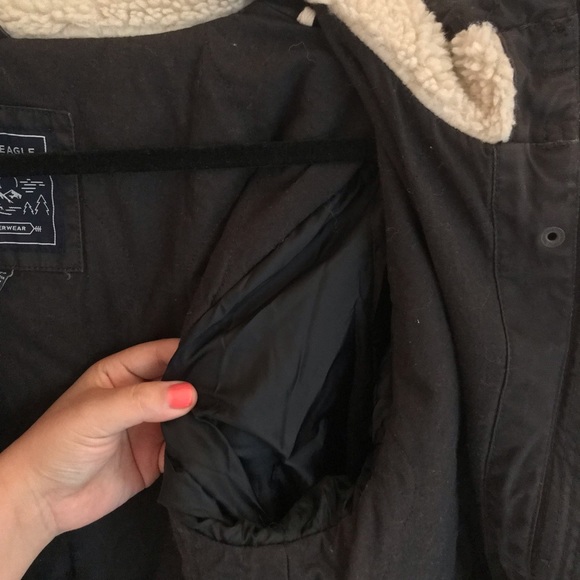 Women’s American Eagle Winter Jacket - Picture 4 of 6